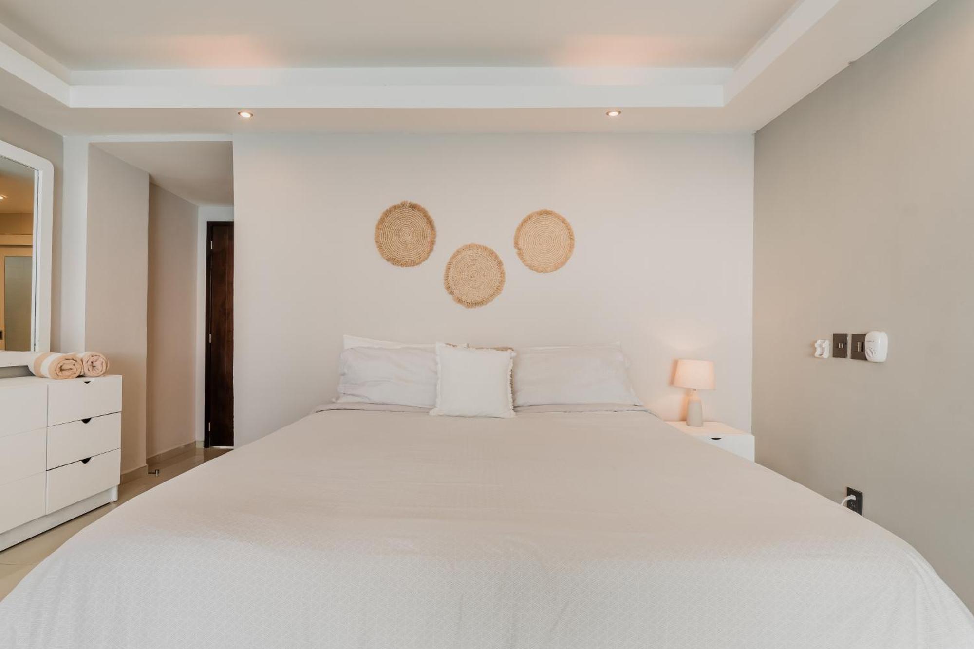 *Turquoise Escape- Beachfront Studio By Casa Paraiso* Cancún Exterior foto